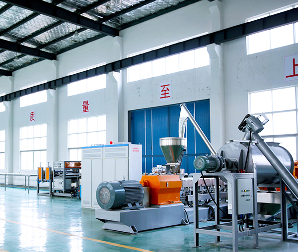 淺談:目前市場(chǎng)保溫裝飾板的分類介紹